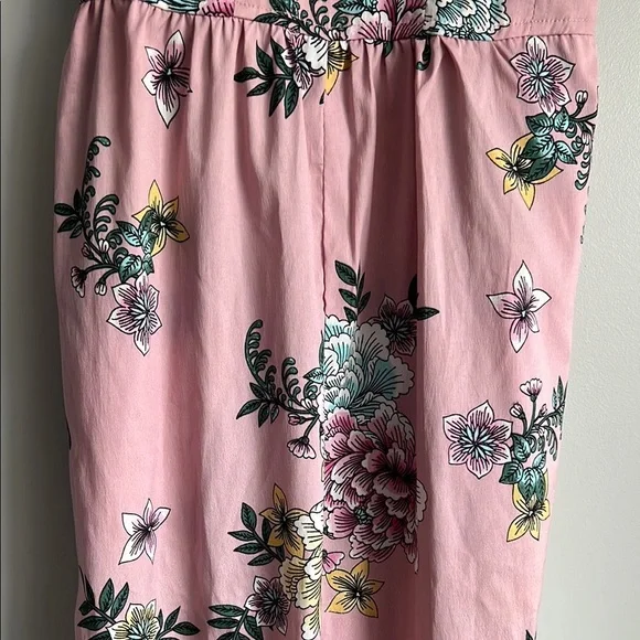 Sleeveless Jumpsuit Floral - Picture 2 of 7